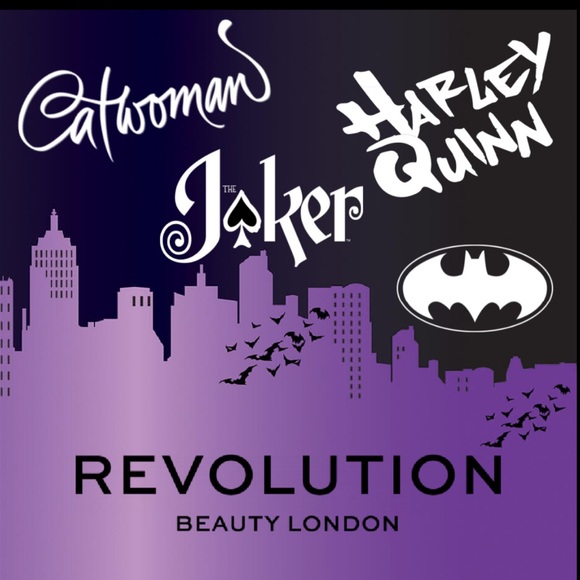 DC™ X Revolution Entire Batman, Catwoman, Joker, Harley Quinn Collection - Picture 9 of 10
